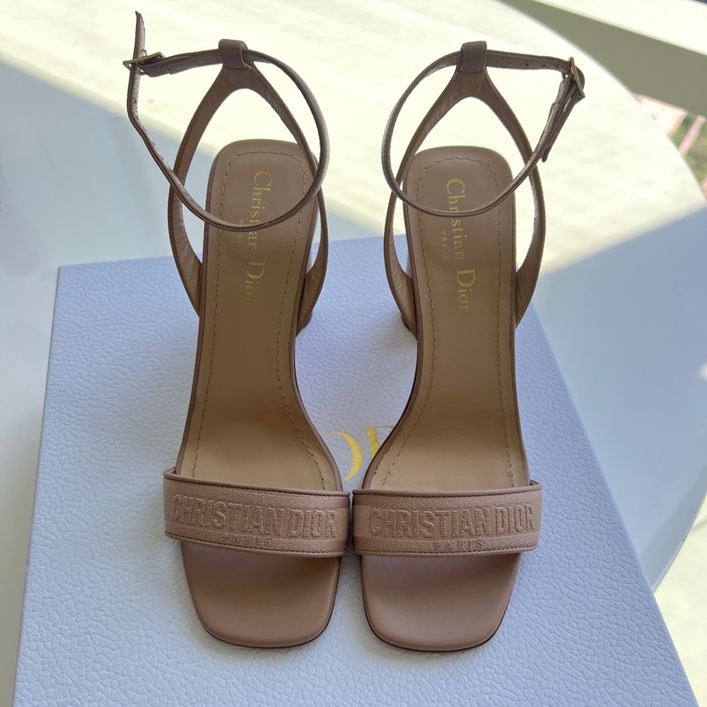 Dior Dway Nude Heels